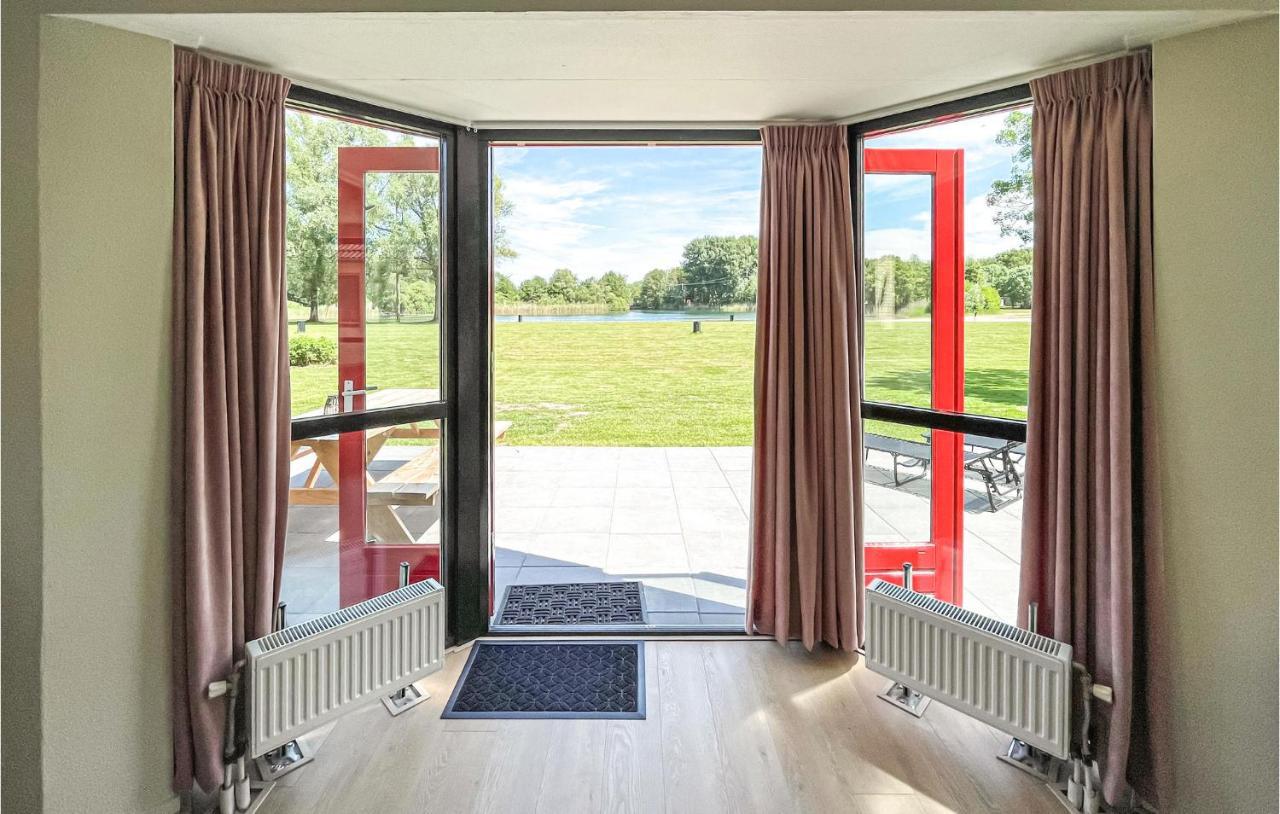 Amazing home in Ewijk with WiFi&3 Bedrooms Buitenkant foto